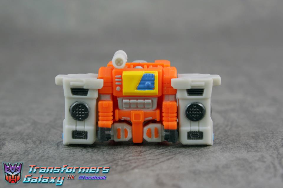 Takara Tomy Transformers Masterpiece MP-39 SUNSTREAKER G1